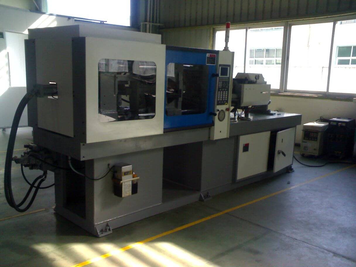 98T-horizontal Direct-pressure Injection Machine